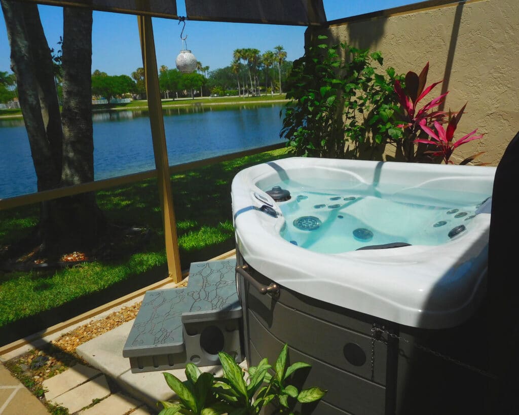 best small hot tubs
