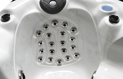 Master Spas Xtreme Therapy&trade; Seat soothes away aches and pains